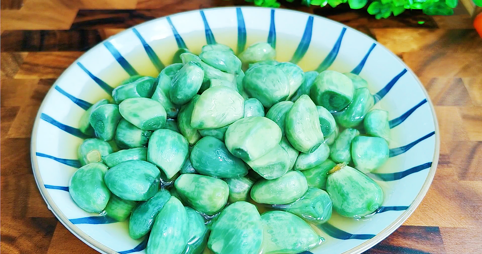 腊八除了喝腊八粥，还吃8种传统食物，牢记4个寓意象征，顺利安康