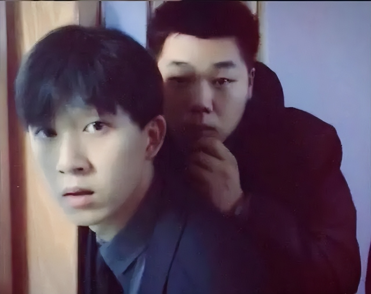 “李大嘴”姜超，相亲20次娶胖妻，38岁才得子，蜗居生活也幸福