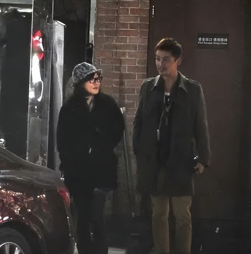 娱乐圈5对“患难情人”，陪对方度过了风波，却都得不得好结果