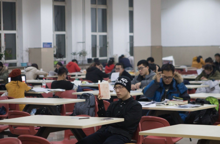 郑州一所专科院校，学生有机会签约国企，被称为专科界“小清华”