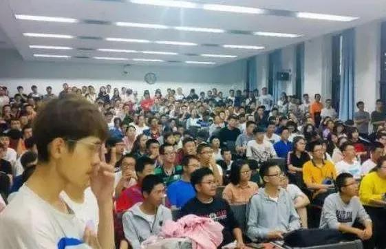 2022年教育部将针对大学实行新规定，加强学生毕业论文管理