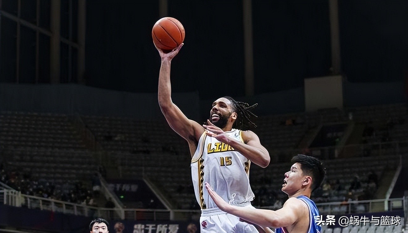 哪个nba球星在cba(NBA探花奥卡福加盟CBA，他的表现如何，能统治比赛吗？)