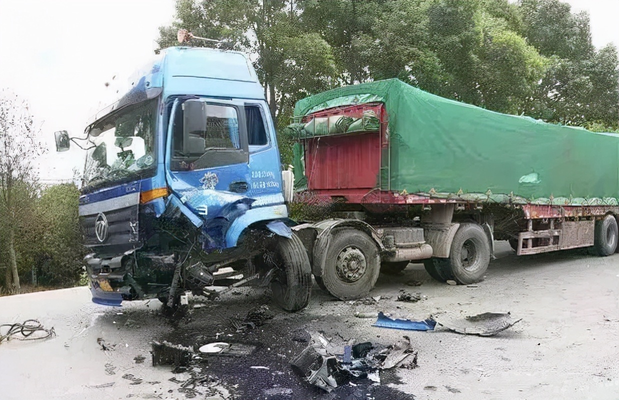 半掛車為什么會(huì)斷軸？半掛車斷軸怎么辦？