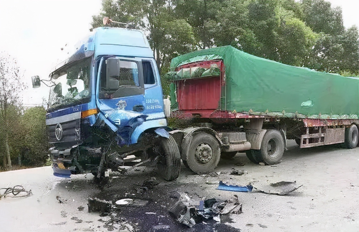 半掛車為什么會(huì)斷軸？半掛車斷軸怎么辦？