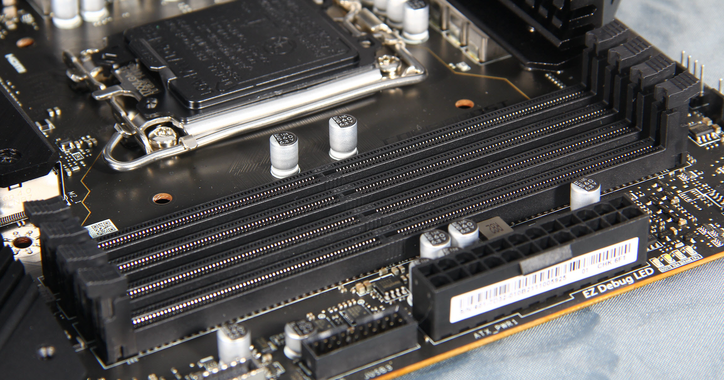 全面进化的精确制导，微星MAG Z690 TOMAHAWK WIFI D4战斧导弹评测