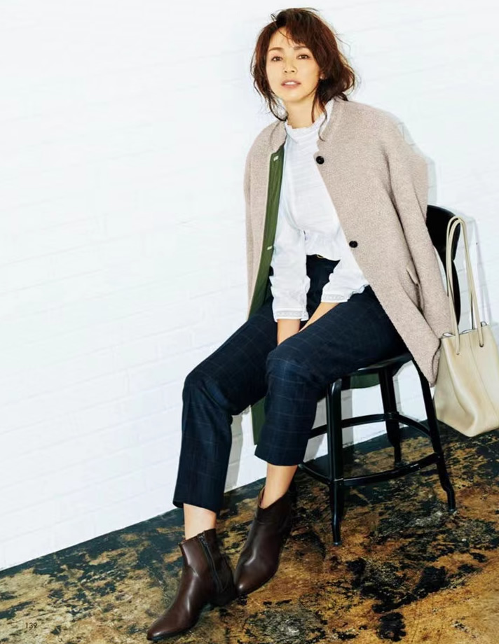 过年穿“白色”，讲究女人都有哪些套路？3招必杀技，招招提衣品