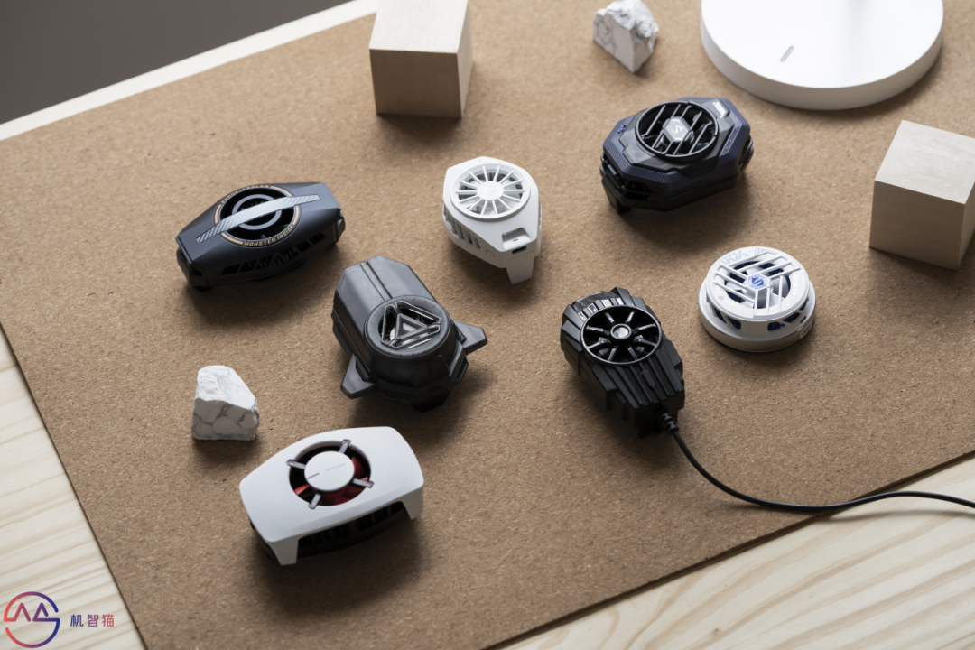 从13.9到299元有什么区别？主流手机散热背夹横测