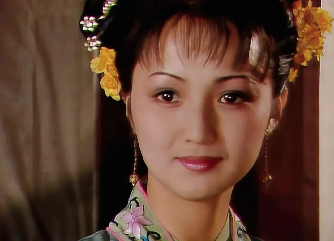 87版《红楼梦》17位美人丫鬟图鉴!不愧是经典,连配角都是绝色