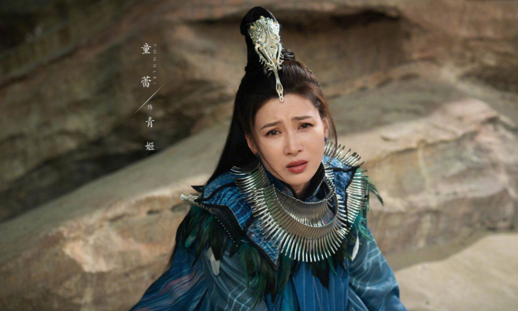 “自带苦相”的8位女星，五官凑在一起，演什么都很丧，可惜了