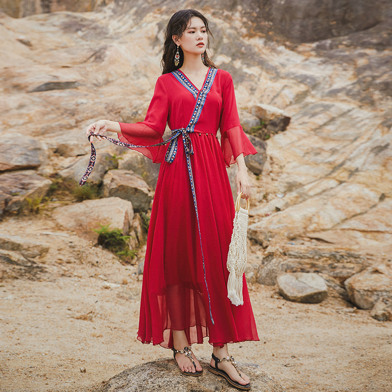 每日一荐：高考第一天穿红衣服，寓意“开门红”