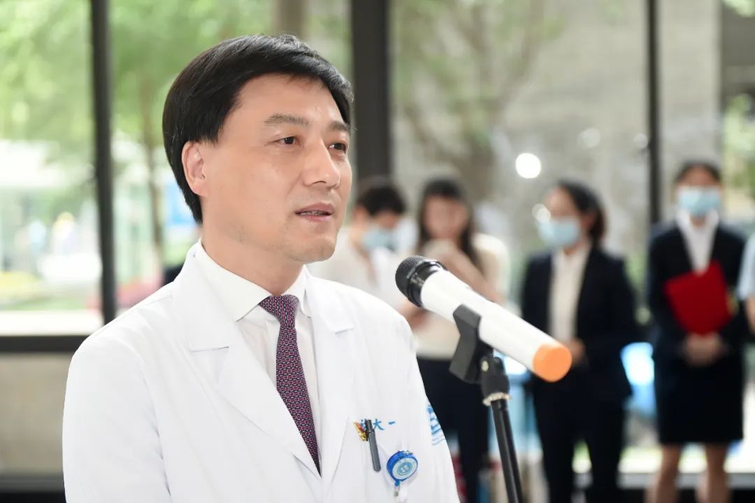 守“沪”52天，欢迎回家！浙一牵头的浙江省援沪方舱医院医疗队二队凯旋