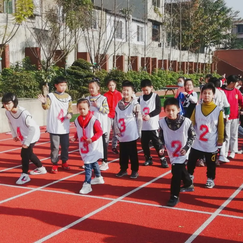 成都高新区中和小学开展学生体质测试工作