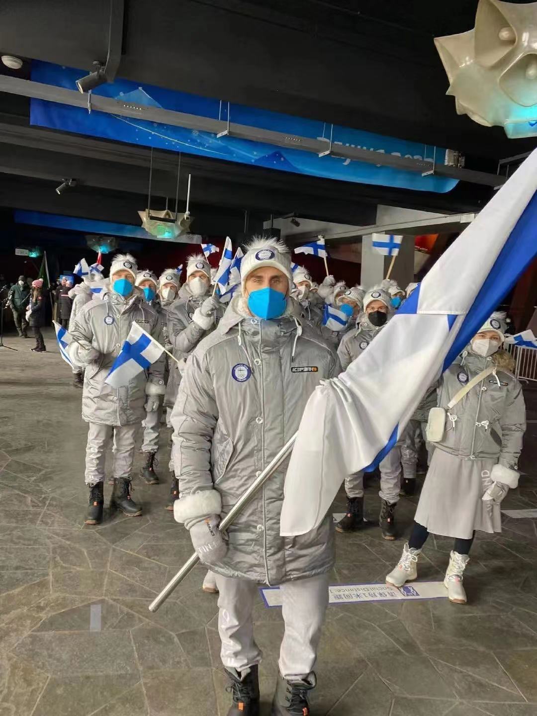 谁说羽绒服不时尚？！这些羽绒服惊艳全世界