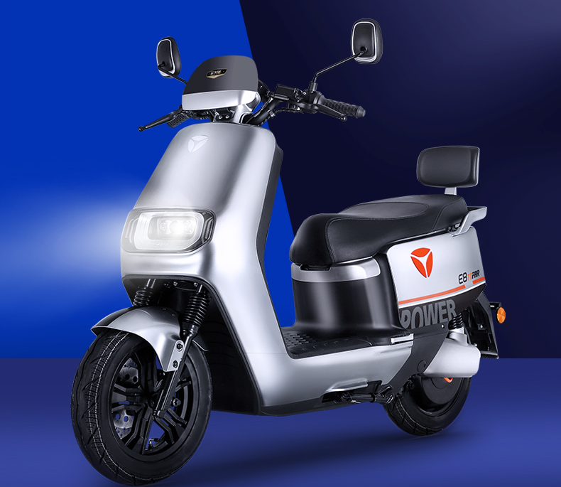 第2款:雅迪e8劲霸