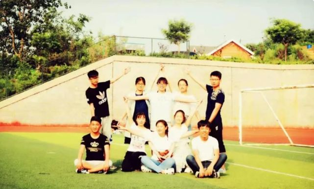 祁发宝团长身边的翻译，已提干进入军校：当时职责所在，绝不后退