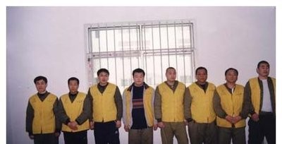 10年前东北校园致命篮球，父母为给儿子撑腰：使劲砍我不差钱