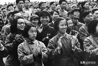 勾引女干部的吴蓝田，解放后躲上海当鞋贩，因托弟弟北京卖房暴露