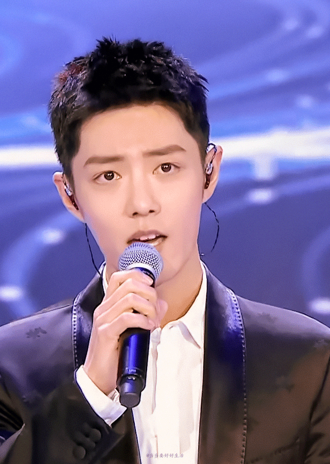 肖战这套图我真的存了好多次