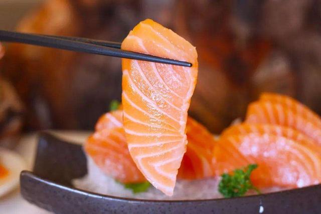 “老得慢”的女性，多半爱吃6种食物，快来看看，有你爱吃的吗？