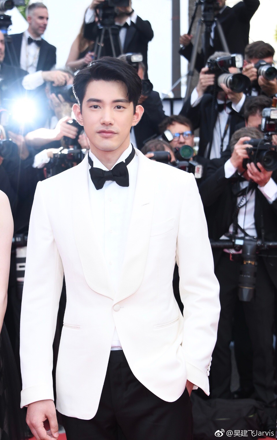 吴建飞：曾是周杰伦师弟，还是铠甲勇士男主，当爸后38岁还是很帅