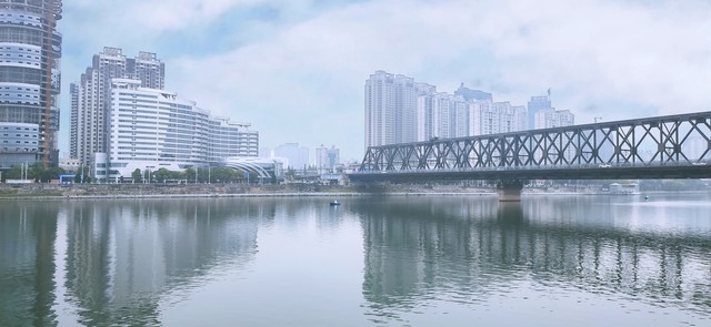 为何湖北省襄阳市如此疯狂造城，昂贵的襄阳房价与襄阳市城市格局