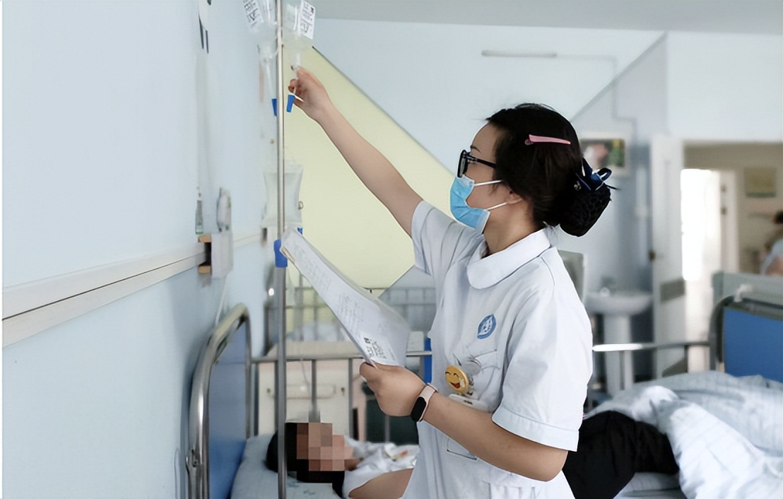 记什邡市人民医院022届护士规范化培训顺利结业