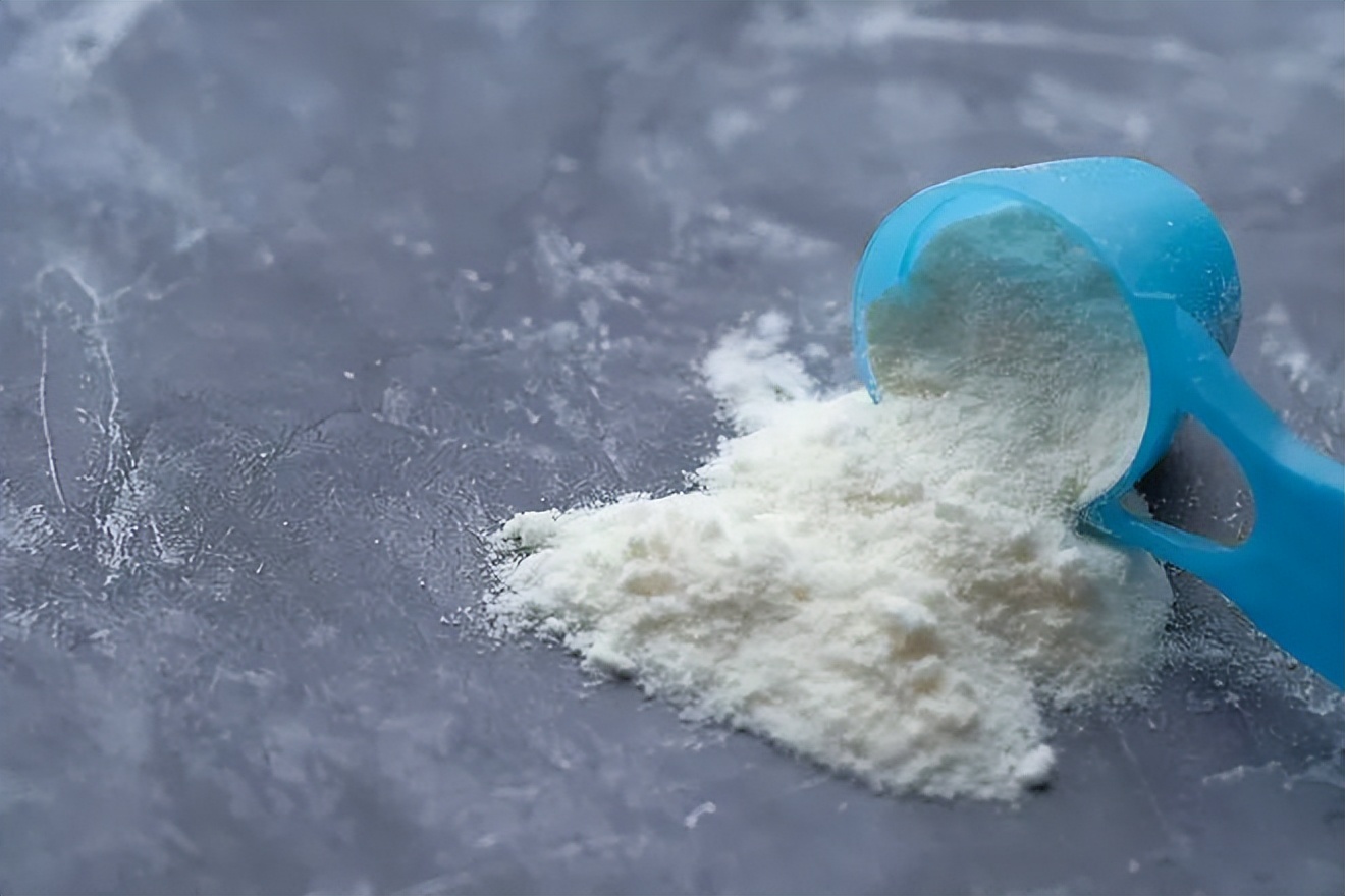 如何看懂奶粉的配料表？这篇文章给你讲清楚