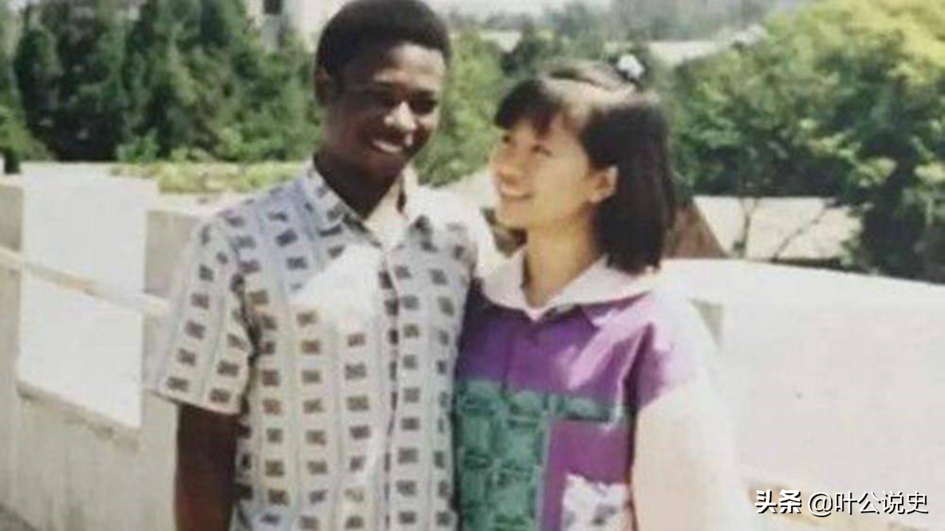 1996年，清华才女不顾阻拦远嫁非洲，25年后昔日同窗差点认不出来