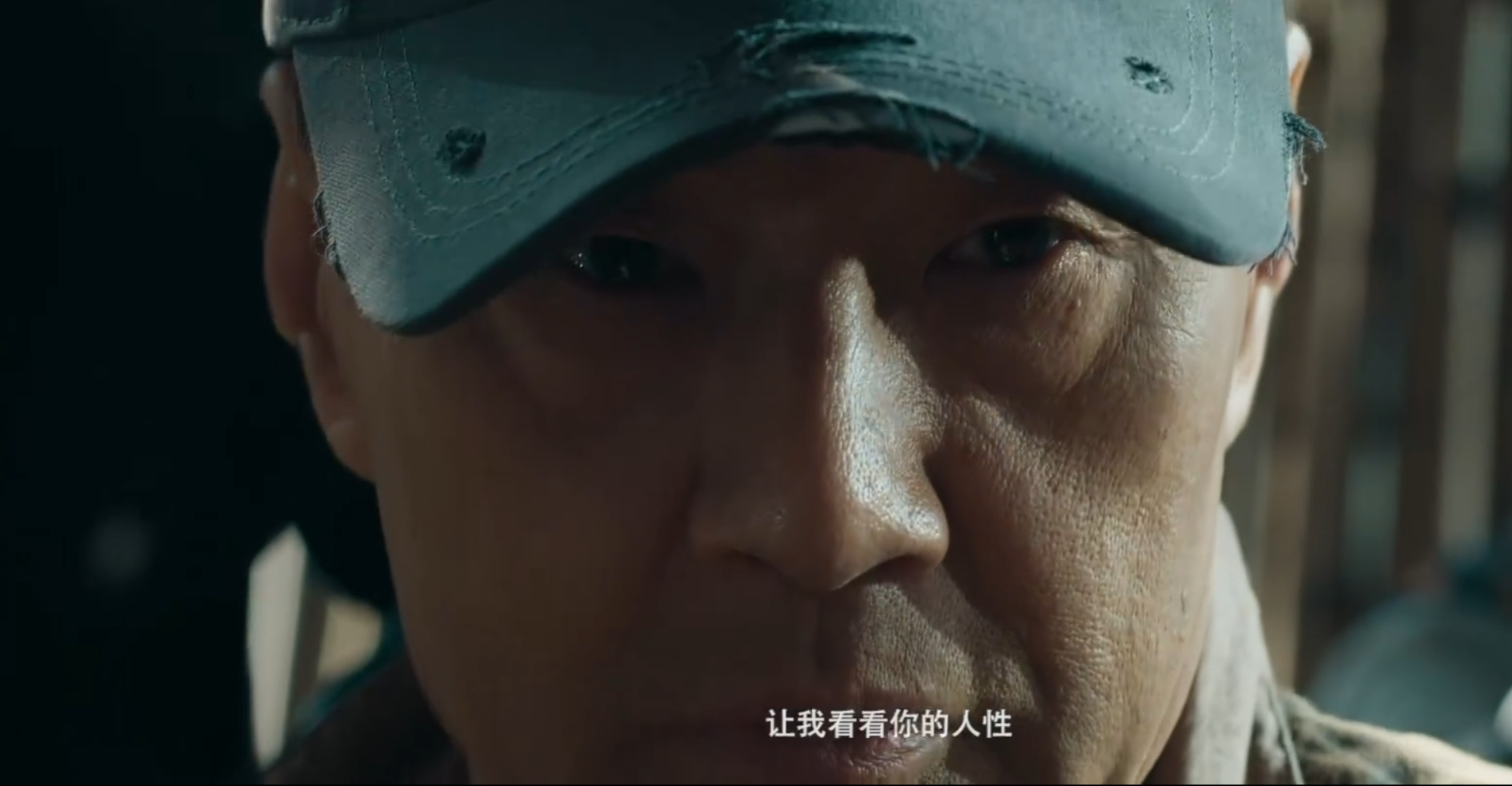 不演《战狼3》，余男先带来一部新片，26天拍完，于荣光演大反派