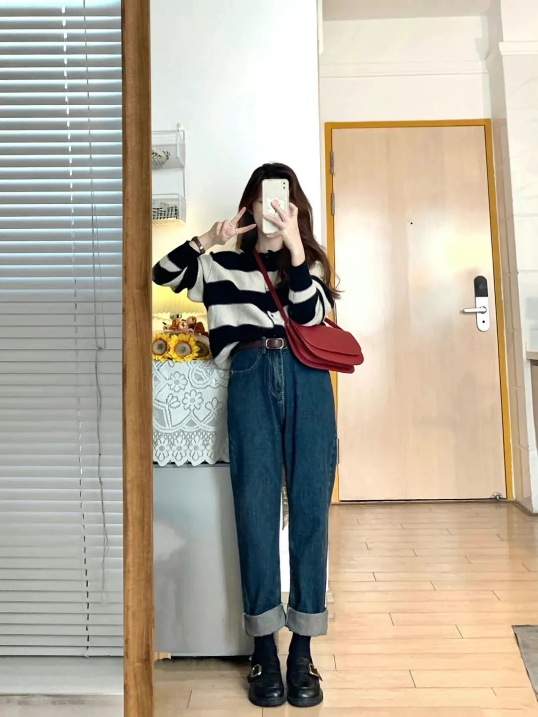 小个子女生春季穿搭技巧(小个子女生如何穿搭)
