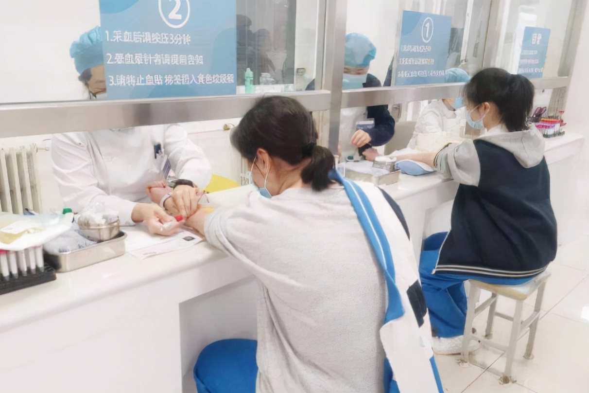 高考体检要“脱光”检查？高三党瑟瑟发抖，医生笑着给出解释