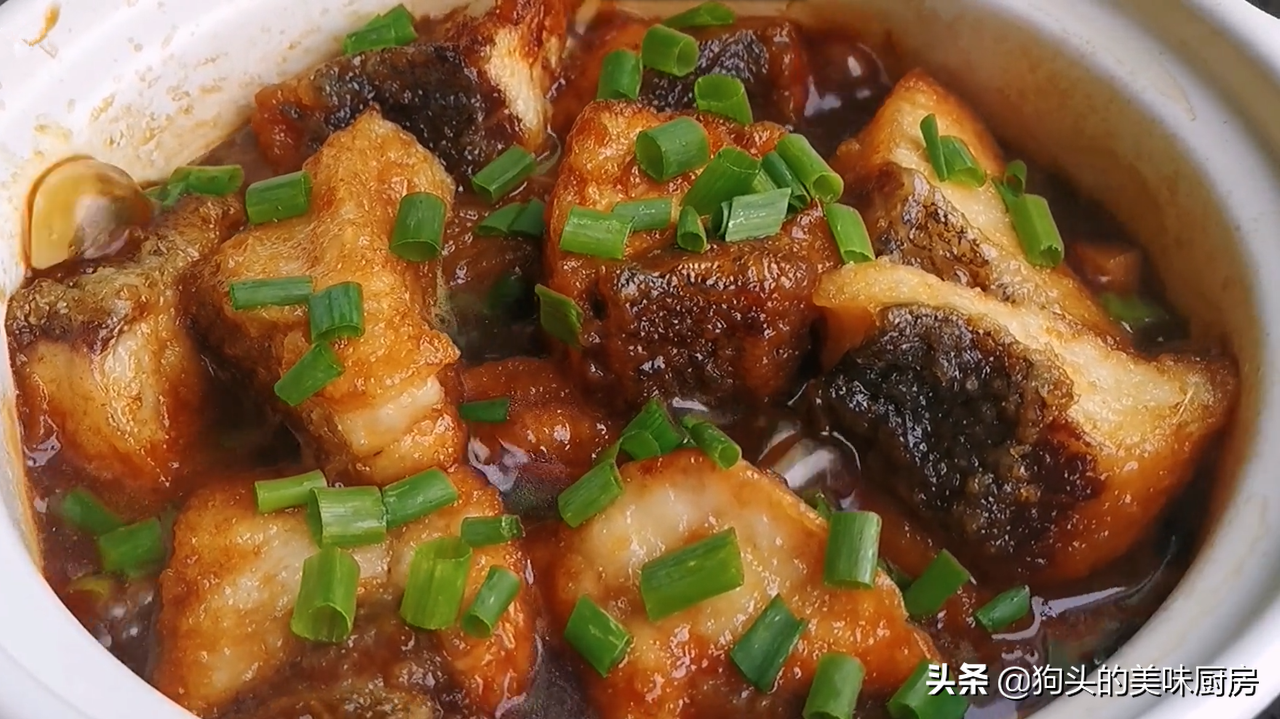 鱼肉这样做百吃不厌，不蒸不炸，鲜香肉嫩无腥味，好吃又下饭