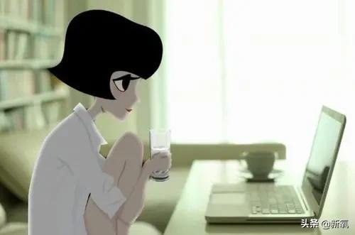 为什么现在趋势是普通女孩开始比美,美女开始比谁更搞笑?