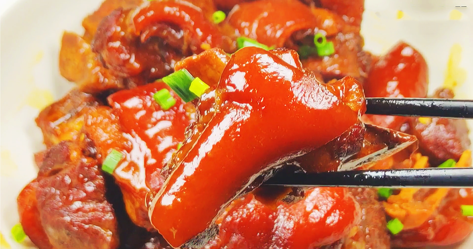 就地过年，年夜饭16道传统吉祥菜，南北方朋友都爱吃，丰盛不浪费
