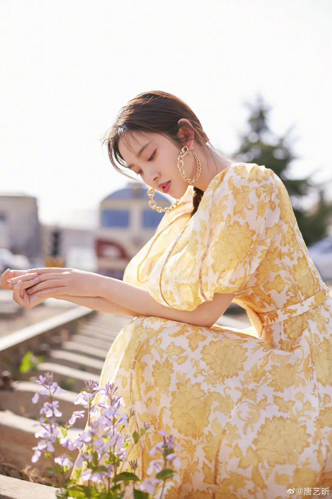 赵丽颖、杨颖、唐艺昕最好看的礼服合集，美若天仙，令人如痴如醉