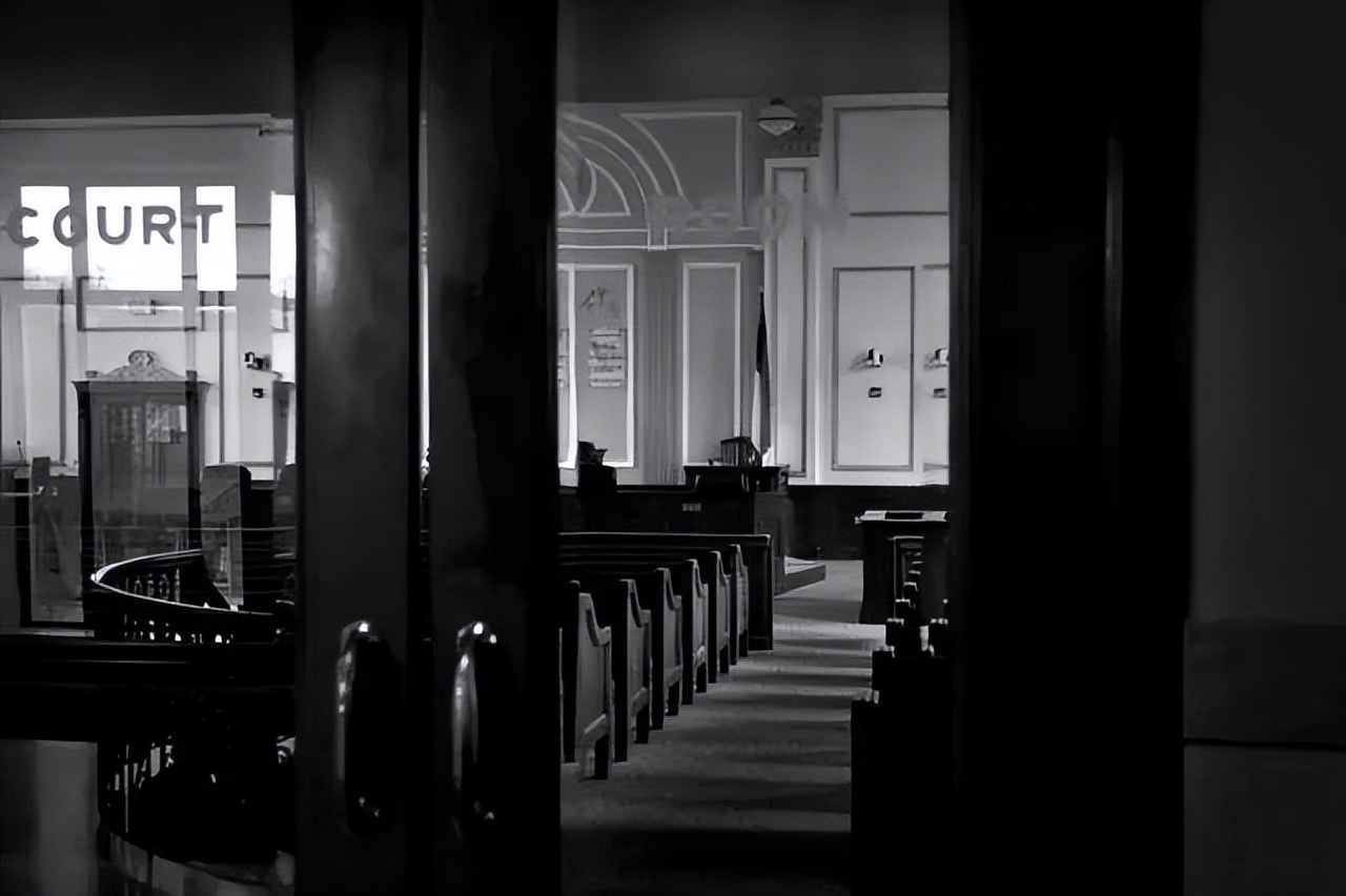 《老妇人》：她69岁，被29岁的年轻男人性侵，然而却没人相信