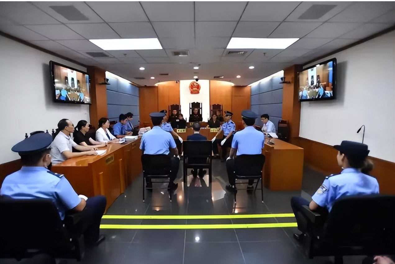 2018年“中科院学生谢雕遇害案”遭高中同学捅死原因及动机