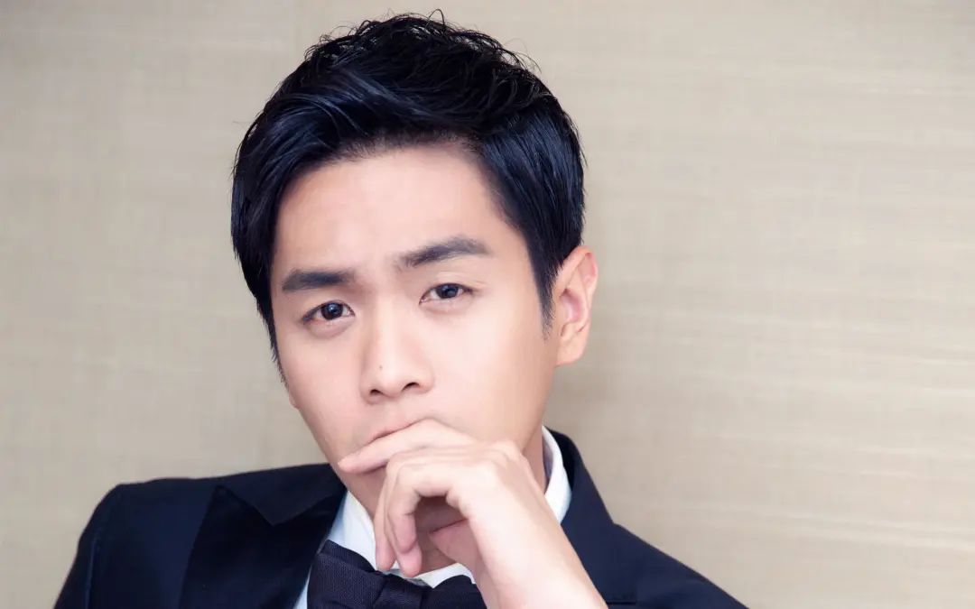 给35岁以下“演技最好11位男演员”排个名，朱一龙第7，荣梓杉第3