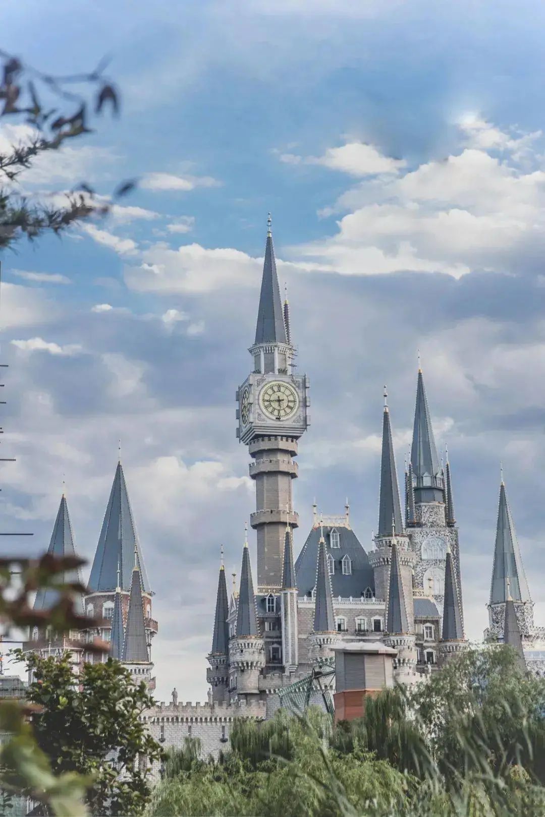 河北这所高校建筑独特，堪称“霍格沃茨分校”，不用去环球影城了