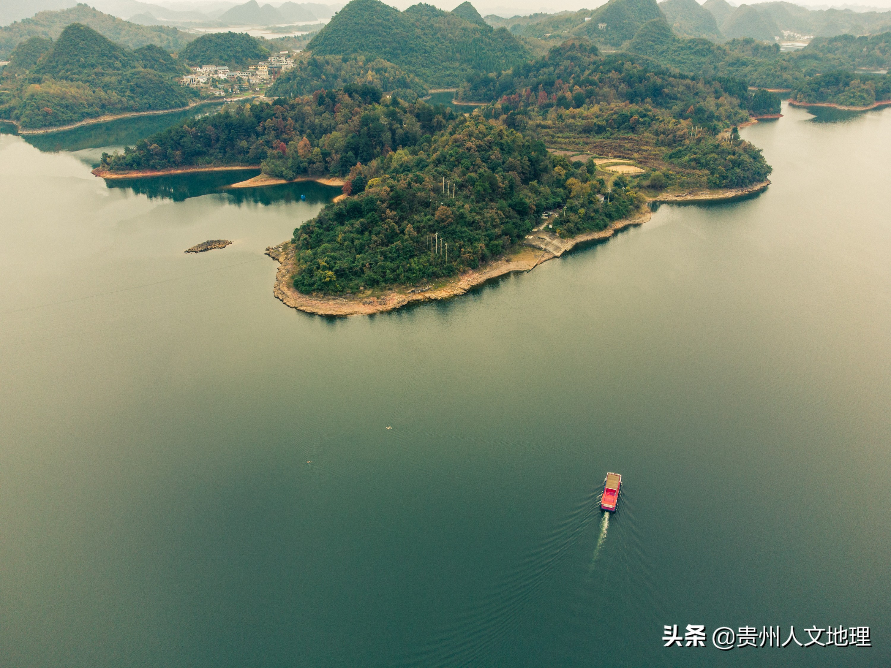 贵阳红枫湖是人造湖吗贵阳市红枫湖旅游风景区简介及图片