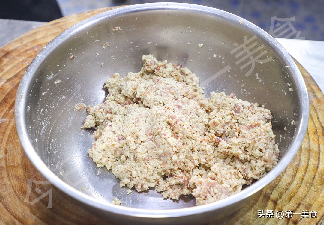 豬肉丸子的做法,豬肉丸子的做法及配方