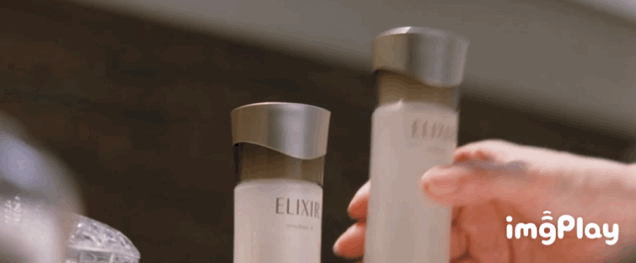 怡丽丝尔是日本资生堂旗下主打轻熟抗老保湿的高性价比系列