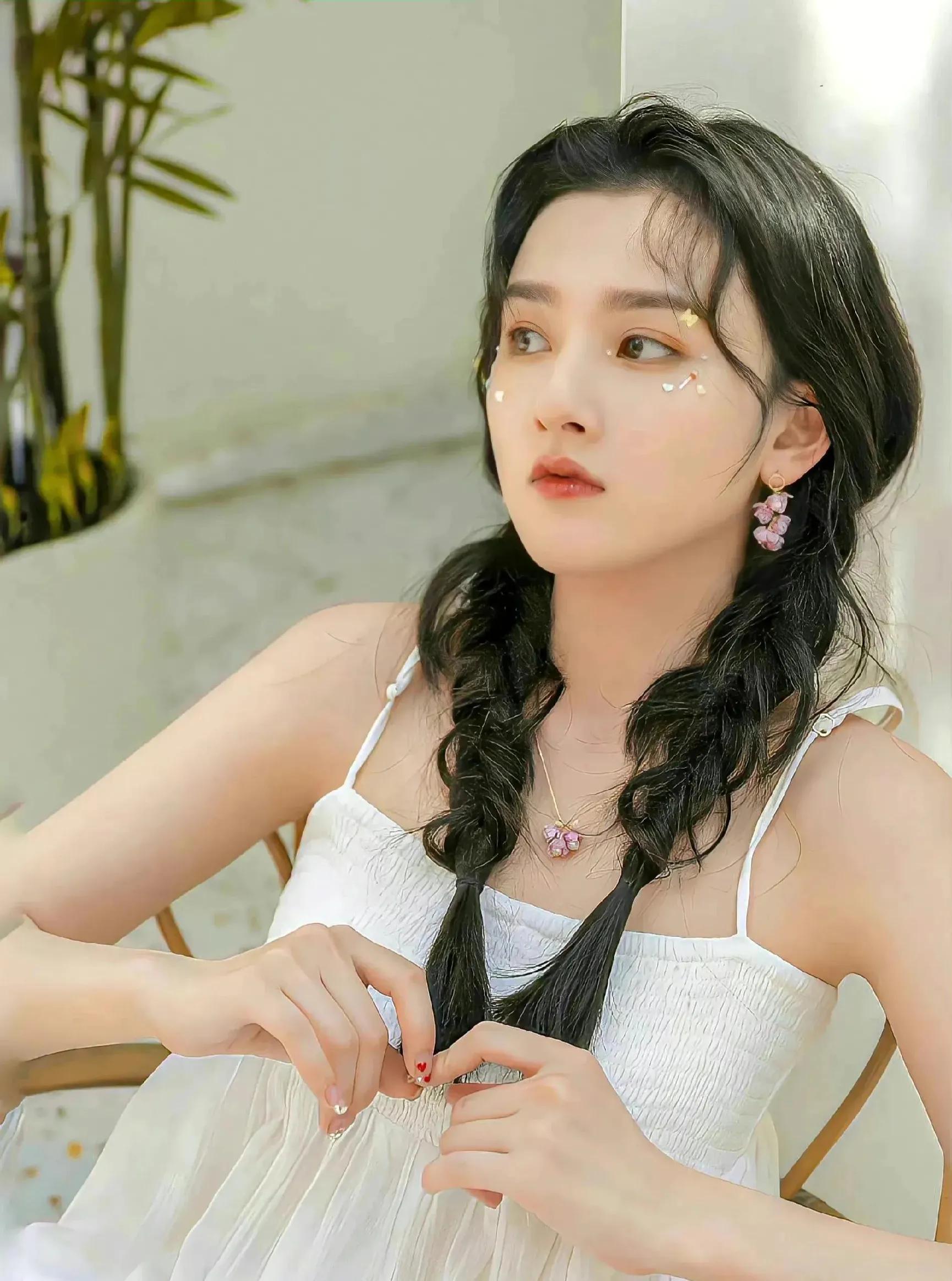 精美图集｜甜美艺人宋祖儿