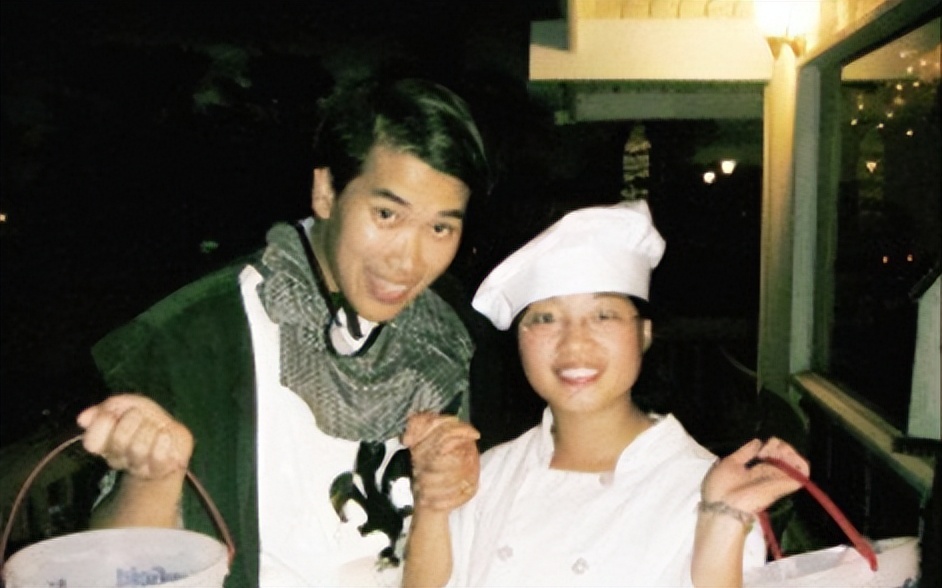 被张艺谋劝退娱圈后，转身嫁美籍华人，“谋女郎”魏敏芝怎样了？