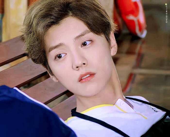 说好的红到发紫，你却偷偷凉凉了，这4位男演员谁最可惜？