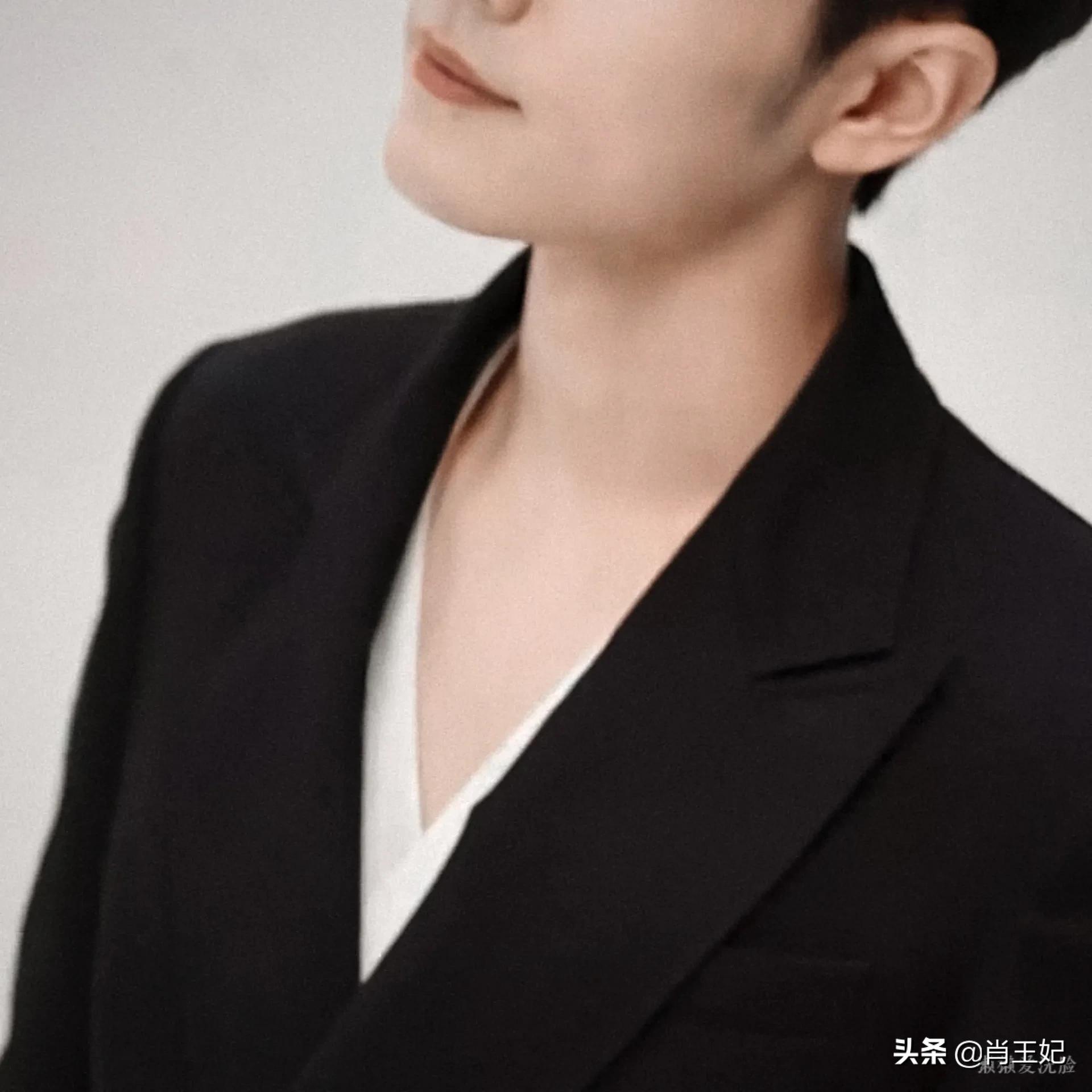 肖战这套图我真的存了好多次