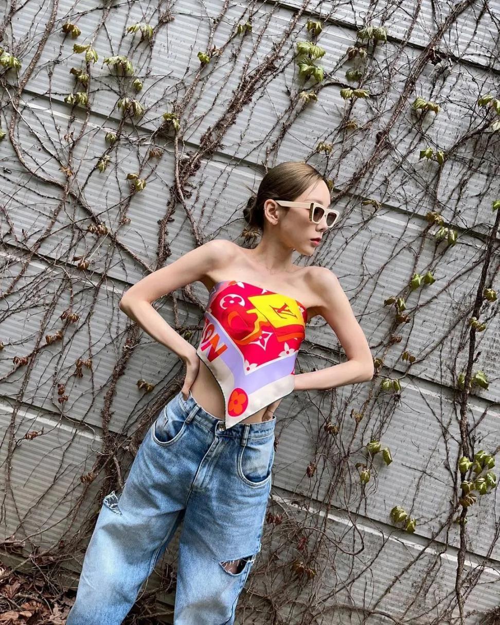 哇，泰妍也太瘦了吧，传说中的纸片人吧