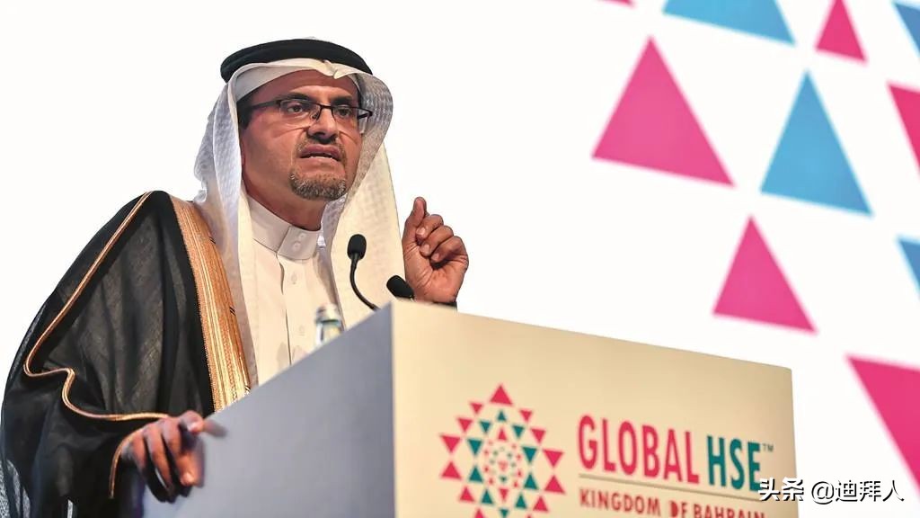 不要再说沙特没文化了！中东最好(壕)的两所大学都在沙特