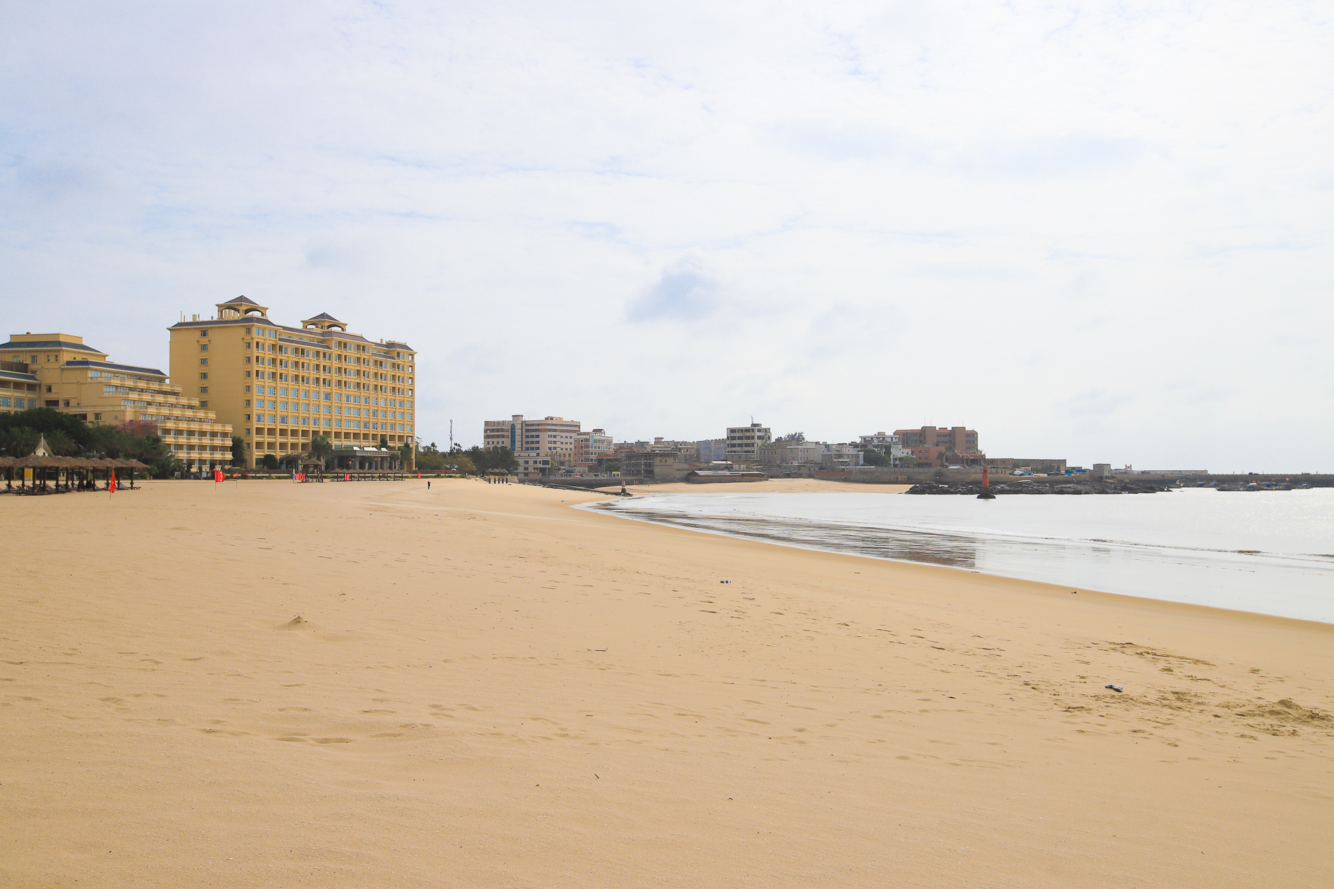 逛完了半月湾自驾前往西沙湾,这几个地方都是在海边离得不远,要是自驾