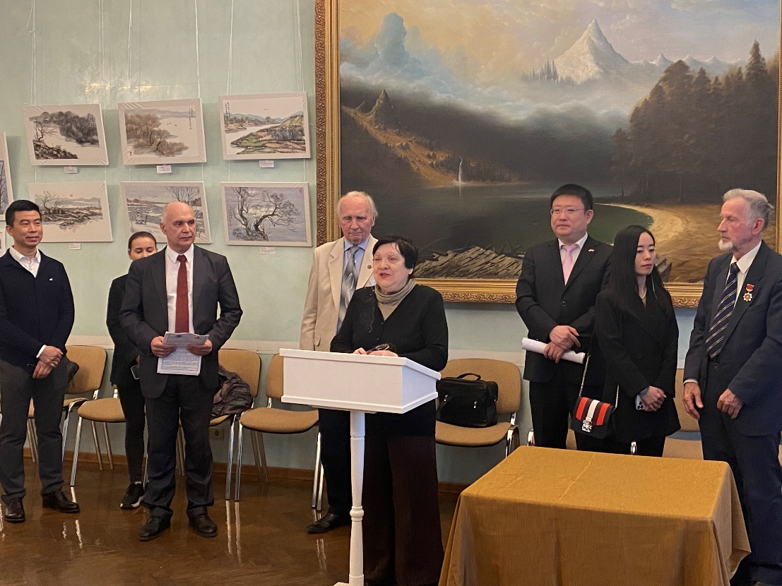 “思考自然之美”开展，刘子舆走进俄罗斯国家科学院“大师课堂”